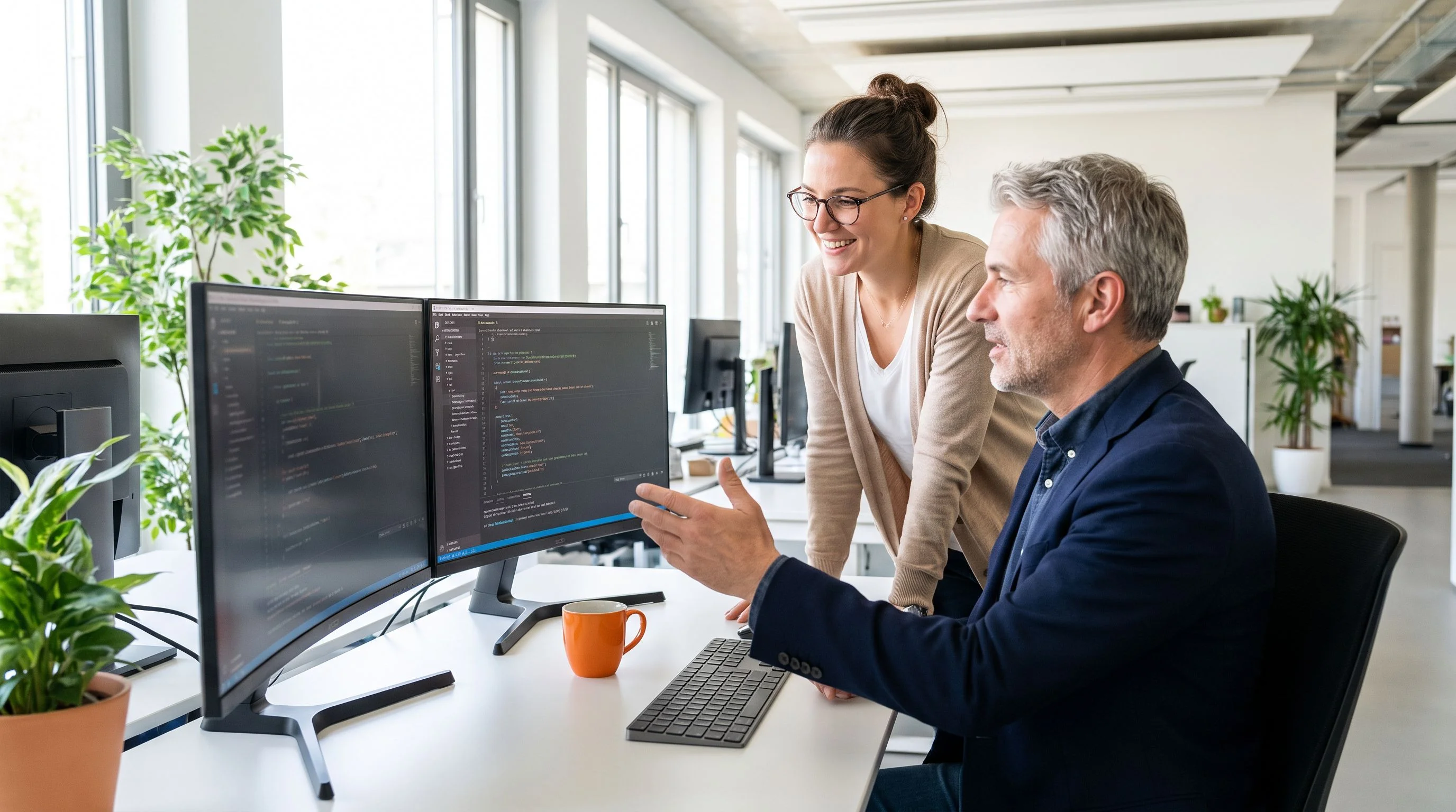 Senior Node.js developer explaining async patterns and event loop behavior during technical interview