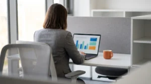 Offshore Accountant vs Outsourced Accounting Firm: What’s the Difference?